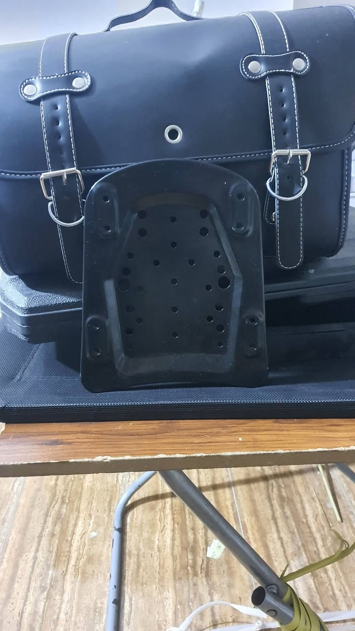 جنطة للبيع ***********
