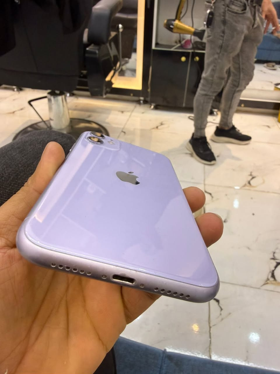 ايفون ١١ عادي بطاريه 81
فيس ايدي عاطل فقط 
ب١٩٠ 
***********
