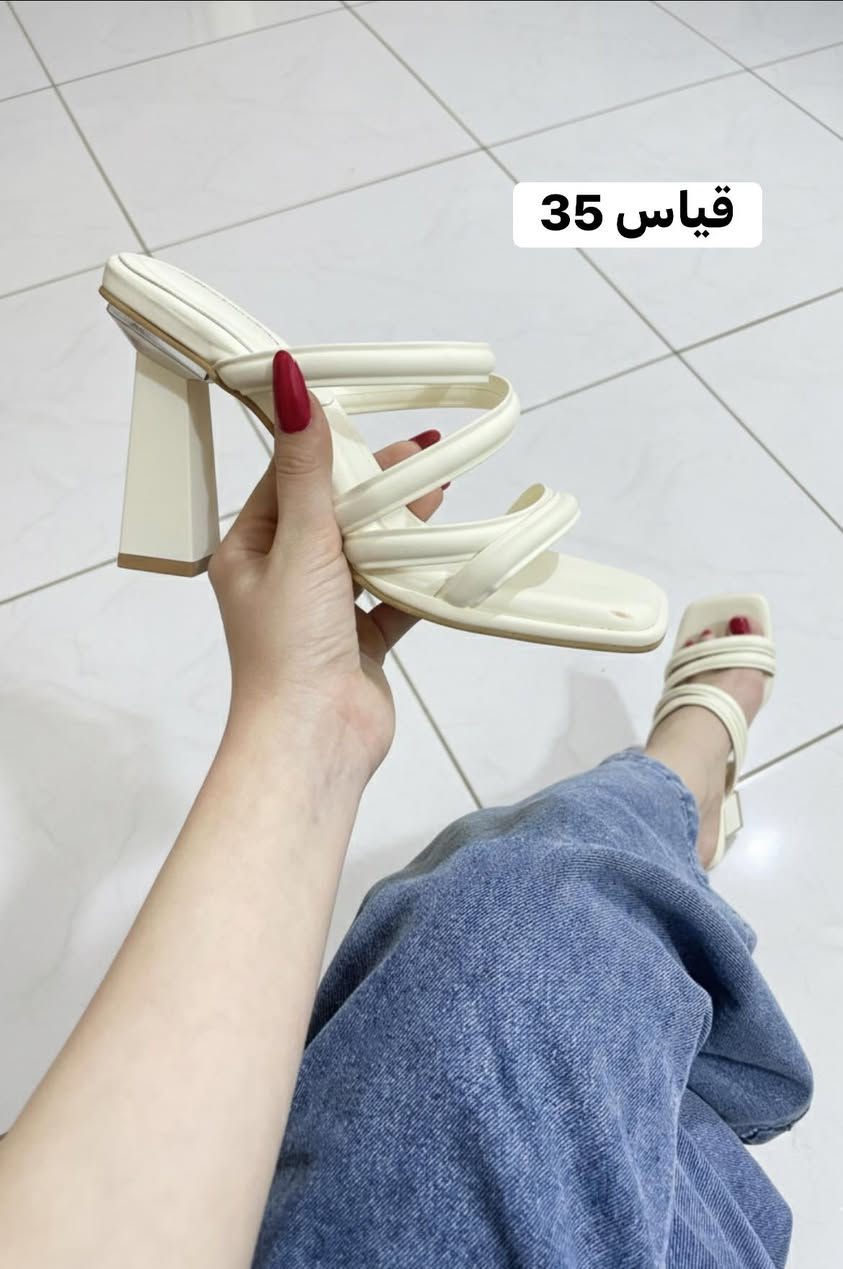 أحذية جديدة 👠
• سعر القطعة: 8
• قطعتين بـ 15
• شحاطة بسعر 6
🚚  #توصيل داخل شهربان مجاني
#محافظات 4الف
للطلب مراسلة الصفحة 📩


**إذا كنت صاحب هذا الإعلان وتريد حذفه لأي سبب، رجاءا أرسل رسالة إلى الدعم الفني**