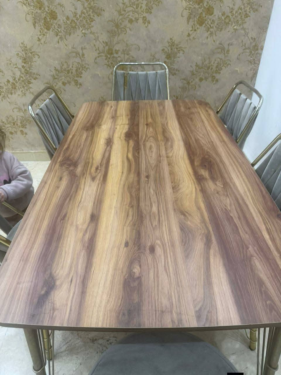 يـــْْْــالــــلـــۿ يــــارزاق 🤍
الــْْبــيــع الــْْسـريـــع 🤍✨
كلشي يتوفر لدينا وابأنسب الاسعار تابع الصفحه 👈🤍
الي عنده غراض يدزهن خـْْاص ابيـــْْعهــْن الــْْه 😌✌️💛 ميز طعام مع 6 كراسي للبيع سعره 100 الف 
عنوان كركوك حي واسطي 🤍 🌸 كركوك, العراق


**إذا كنت صاحب هذا الإعلان وتريد حذفه لأي سبب، رجاءا أرسل رسالة إلى الدعم الفني**