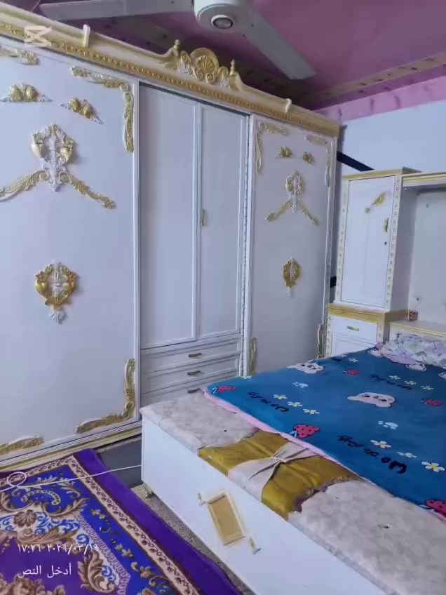 السلام عليكم .. غرفه للبيع 

تسكام درجه اوله . كنتور بيبان سلايت 

مابيه اي ضرر

ماخذيه ب3 ملاين وهسه معروضه ب2


**إذا كنت صاحب هذا الإعلان وتريد حذفه لأي سبب، رجاءا أرسل رسالة إلى الدعم الفني**