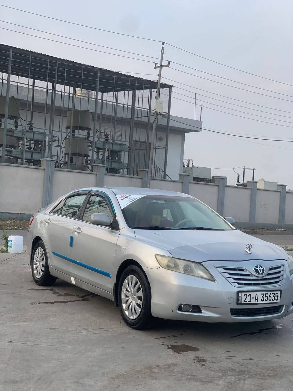 سياره كامري موديل 2008 سياره حلوه الف دينار ما تصرف عليه صدر امامي خلفي راديتر جديد تاير وياله كله جديد دوشمه داخليه ما خليت عليه محرك يبخر بس ما يصرف كير جديد تبريد تتفه رقم سليمانيه تحويل سعر 115 وبيه مجال لشراي ***********
