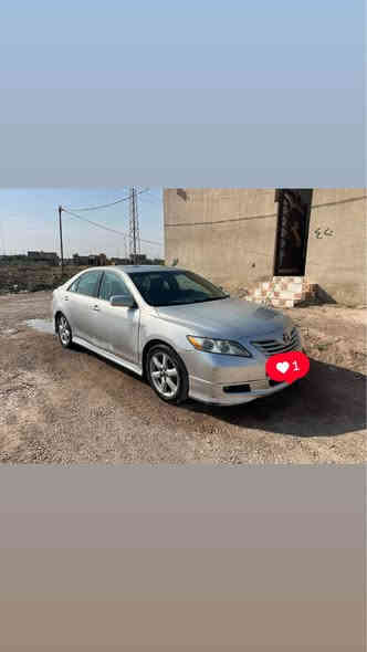 كامري ٢٠٠٨ للبيع 
محرك ٦ سلندر
منظومة تبريد جديدة بالكامل تبريد ثلج
صدر امامي خلفي نظيف
راديتر جديد
باتري جديد
مواصفات مال افلون
السيارة بيها هواي مواصفات 
الكير بي عته والخامس ميجي
رقم بغداد دولي بأسمي 
السونار موجود ويه الصور
واسط الكوت
السعر ٧٥وبي مجال بسيط
*********** دهل اوران
