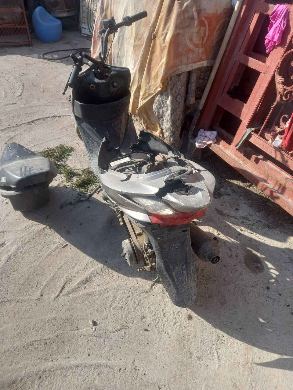 السلام عليكم شباب دراجه للبيع ماكس صيني ما بها شي راد لها بس عرموطه اللي يريدها يكتب سعرها ويجي خاص مكاني بصره تقاطع العسكري


**إذا كنت صاحب هذا الإعلان وتريد حذفه لأي سبب، رجاءا أرسل رسالة إلى الدعم الفني**