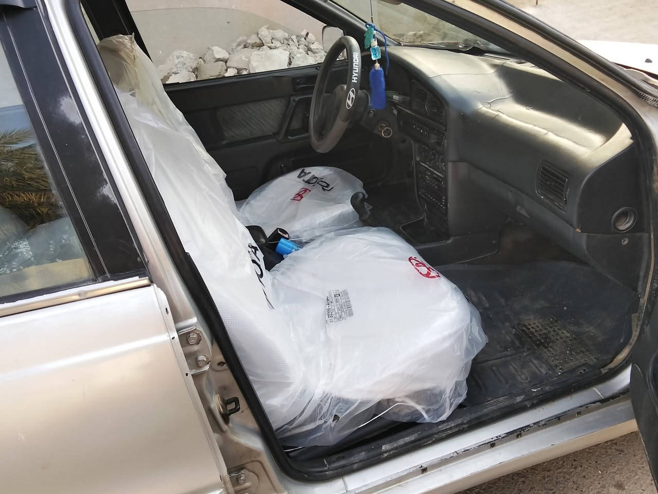 السلام عليكم عندي سيارة 94 محرك وكير خير من الله تخم تاير فرم ممات شركه خياس مابيها السعر 31 وبيها مجال
مكاني ديالى ***********
***********
