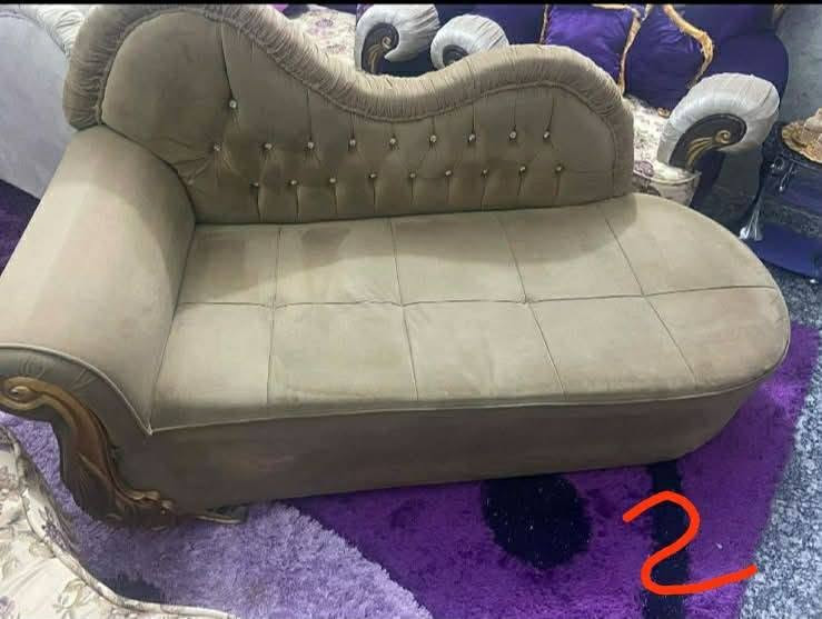 متاح ***********
