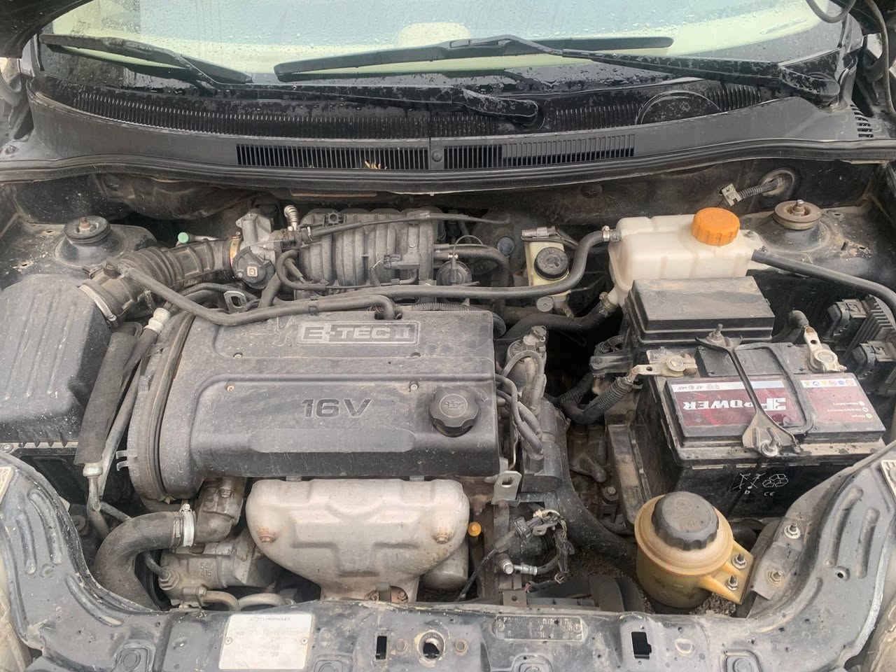 ئةفيو 2009 ناوزةرد مةكينة كةورة 280هةزار روية سةيارةكة 1بارجةو نيوي بوياغة بي ليدران بيشو بشت كةبس كةمةك شةبولي هةية سةقفي 
كيرو مةكينة بةشةرت
تاغم تايةي نوية بيتةقةو رةقةية
53 مجال
***********
هه ولير أربيل, العراق
