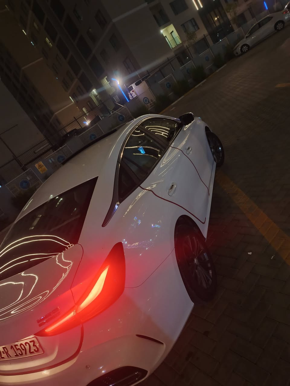 السلام عليكم ورحمة الله
Mg GT للبيع 🫶 
موديل : 2025 
ماشيه : 20 ألف فقط 
سياره فوول مواصفات 🚗
سلايد روف _ كشنات جلد _ تحكمات ستيرن _ أوتو هولد _ هند بريك بصمه _ شاشه _ كامره _ حساس خلفي _ لايت زنون _ شاشه اكتف
((مكان السيارة بغداد حي الجهاد 📌)) 
السعر 135  وبيها مجال بسيط
***********يوجد واتس اب
