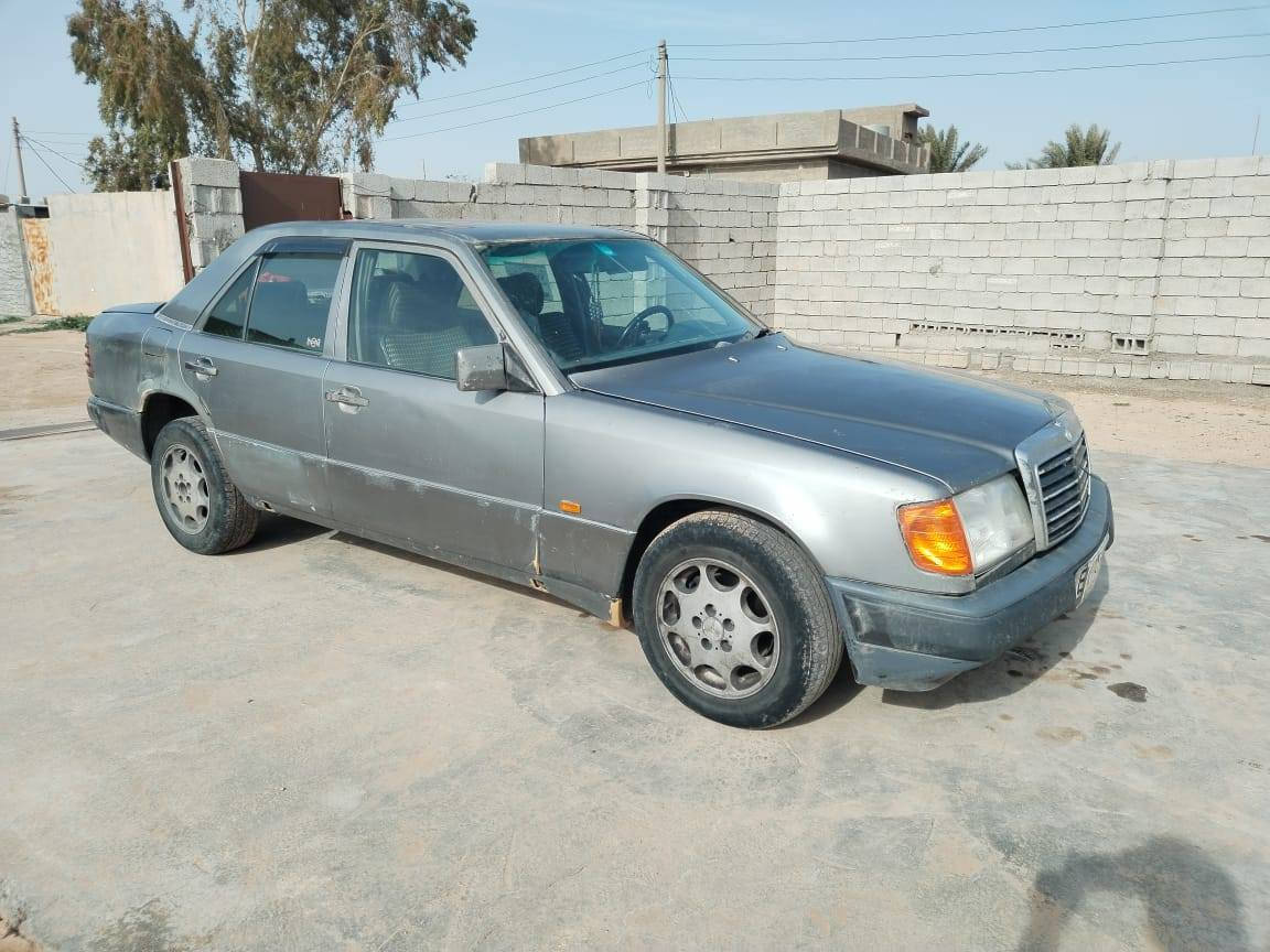 السلام عليكم مارسدس دب للبيع رقم ديالى باسمي محورها غاز كير محرك بطه بشرط سنويه 28
 باسمي مكاني ديالى خانقين سعرها ٤٢ بيها مجال ***********
