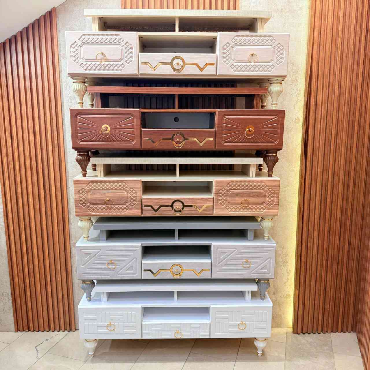 ميز بلازما 120 سم 
ارتفاع 50 سم 
عمق 35 سم 
السعر 85 الف 
متوفر توصيل لكل محافظأت العراق


**إذا كنت صاحب هذا الإعلان وتريد حذفه لأي سبب، رجاءا أرسل رسالة إلى الدعم الفني**