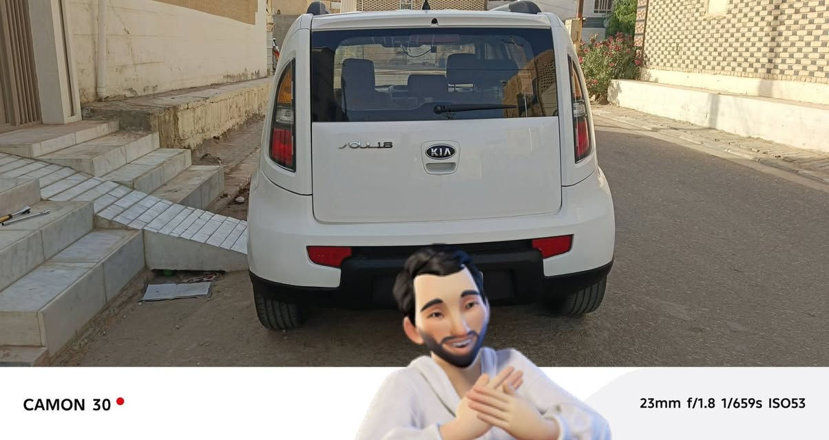 السلام عليكم كيا صول مديل ٢٠١١ رقم أربيل ألماني سنوية ساقطه ٢٢ السياره بيها صبغات ابيع حزام للعلم بيها لغده جهة السايق السعر ٧٥ أو بيها مجال ***********
