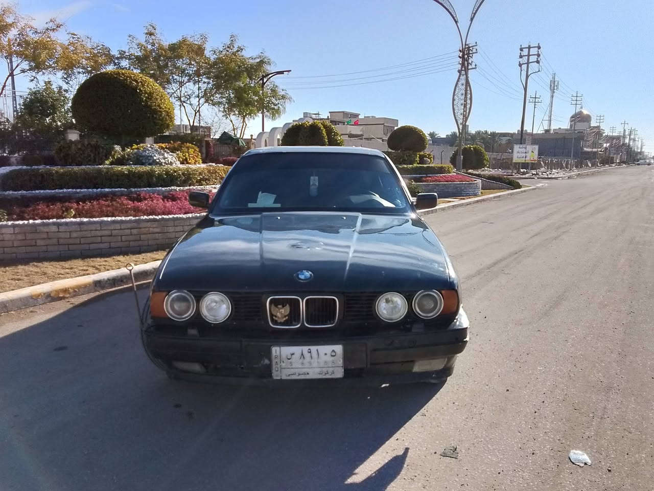 السلام عليكم 

حبايب BMW  موديل 92
525 مسكر عدل    !!!! السيارة مال تعمير!!!!

 
وارد الماني السيارة رقم كركوك تحويل مباشر 

فول مواصلات 
ماسحات وزراكات اوتماتيك
 زراكات عالايت وبلوجكتر 
فتحه بالسقف 
كشنات جلد وكهرباء
 وتدفئه بالكشنات 
مرايات الجانبيه كهرباء 
كير اوتماتيك وسبورت وايكو 
جام كهرباء 

وذكرت السيارة مال تعمير يعني بيه نقوصات 

وبيه ضربه بالجاملغ الخلفي كدامك مبينه وبيه ضربه قديمه بالجاملغ عكس السايق الامامي  

 الشراي يجي يحفحص ويشوف بعينه 

#السعر40ورقة 
مكاني كربلاء او ناصريه للاستفسار ***********
