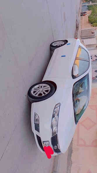 سيراتو موديل 2012 كير أوتوماتيك لون ابيض مكينه وكير مكفولات مواصفات/ تحكم استيرن جهتين / بلوتوث وحاكيه / اشاير بالمري ومري شفط / حساس خلفي / كاميرا / abs/ رقم اربيل دولي بشرط تحويل او وكاله بيها بنيد صبغ مرشوش بدون معجون والباقي كله مكفول من الصبغ والتبديل والسونار مرفق مع الصور تخم تاير نظيف تبريد ثلج السياره حلوة وجاهزه مبيها اي نقص السعر 104 للاستفسار الاتصال / *********** / مكان السيارة كفري ممتواجد عالنت
