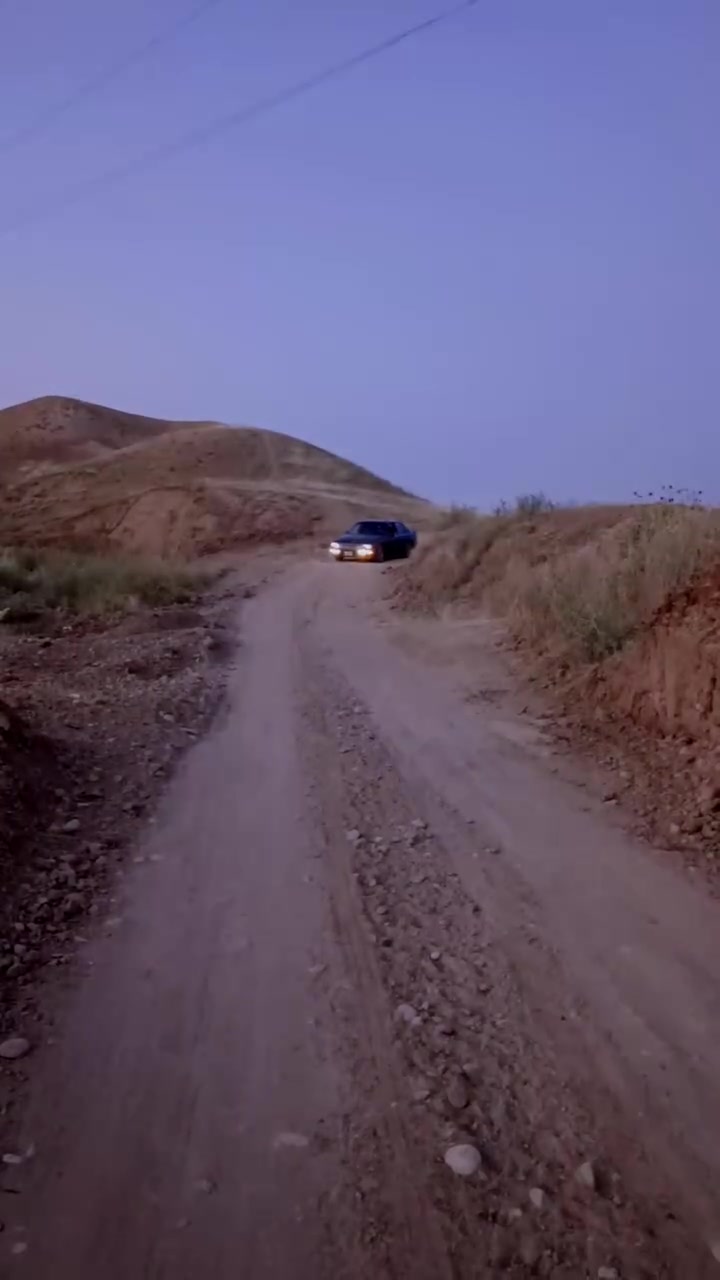 سلام عليكم اوبل سيناتور موديل 1991سياره صارف عليه هواي سياره تخبل كهربائيت كله عل بلاد كير محرك خير من الله دشبول جديد ابطاين جديد مازدات جديد ماسحه مال لايتات جديد عليه زوج زينون أصفر سياره حلوه شرط ترايك بصره تطلع عل دولي 200 تمشي سياره حلوه بدون ضربه صبغ عام جمالية  مكاني كركوك  سنويه عظم عاج شرط تحويل سعر 38بي مجال رقم هاتف ***********
