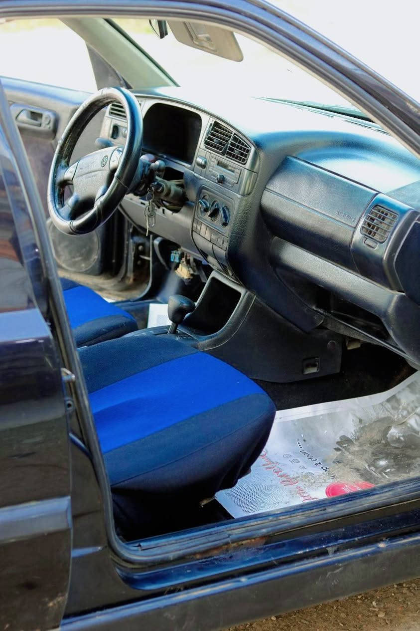 كولف فنتو 95
محرك 2000 كير اوتو 
رقم بغداد باسمي 
سيارة حلوة نقصها شغلات بسيطة 
السعر  38 $
للتواصل ***********
