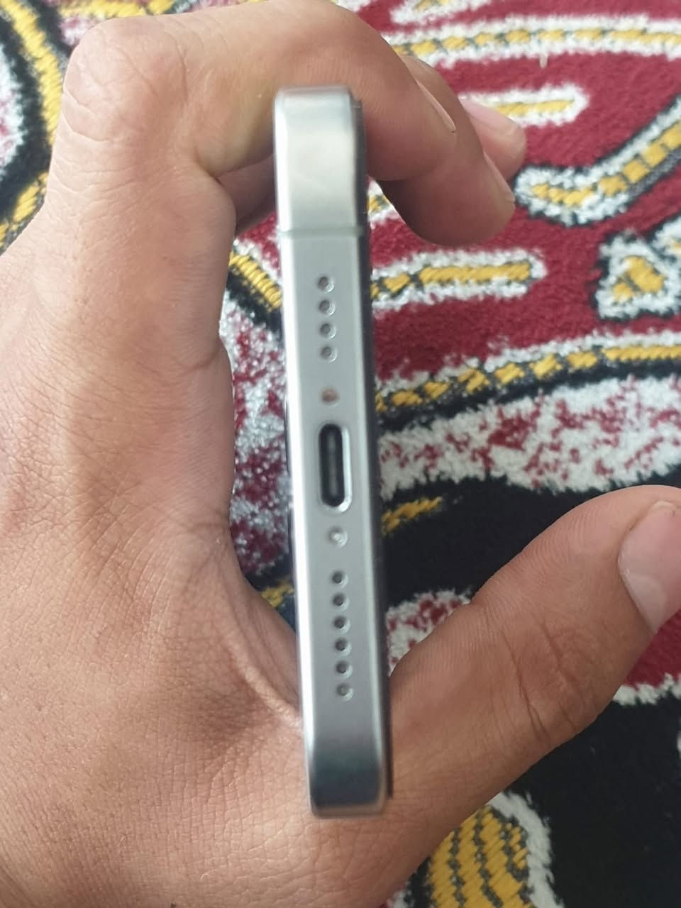 ايفون 15promax
256g
بطاريه86
مبدل شاشه فقط 700
***********
