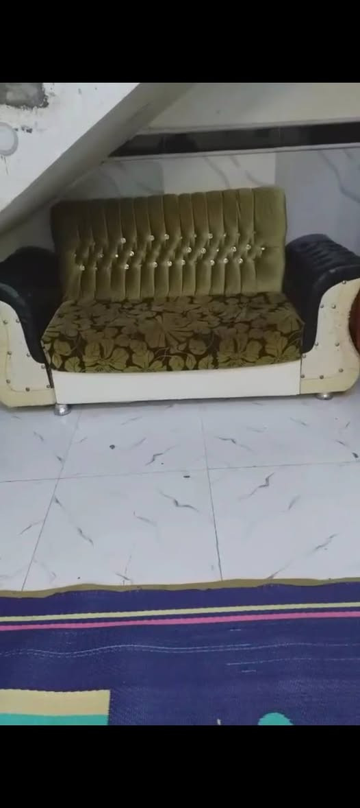 تخم للبيع نضيف 5قطع 10مقاعد اي ضرر مبي سعر150بي مجال شراي خاص عنوان قطاع


**إذا كنت صاحب هذا الإعلان وتريد حذفه لأي سبب، رجاءا أرسل رسالة إلى الدعم الفني**