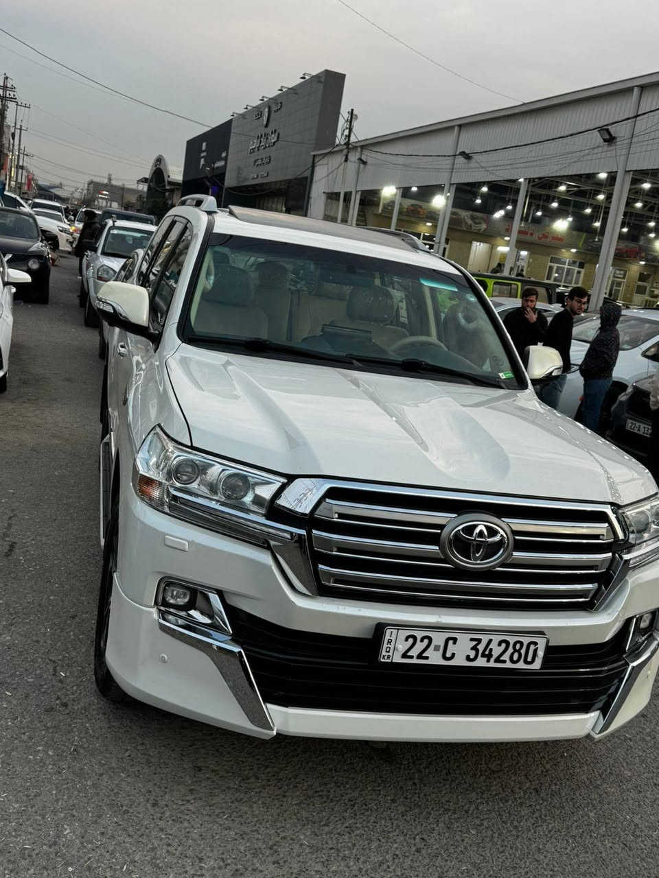 تۆیۆتا لاندکروز 2016 GXR 
تەنها 80 هەزار حەقیقی رۆشتووە
دوو جێی بچوک ساردی هەیە  
قنجێکی ناوی هەیە بێ دەستکاری
٨ پستۆنی قەپات مواسەفات
کوشن جڵد و سێ دووگمە

سعر : لە کۆمێنت داوای بکە ڕاستەوخۆ بۆت دێت 🤖 

زۆر خاوێنە و لۆک مایتەوە
 گێر و مەکینەی بەشەرت 

ژمارەی خاوەنەکەی 
***********
