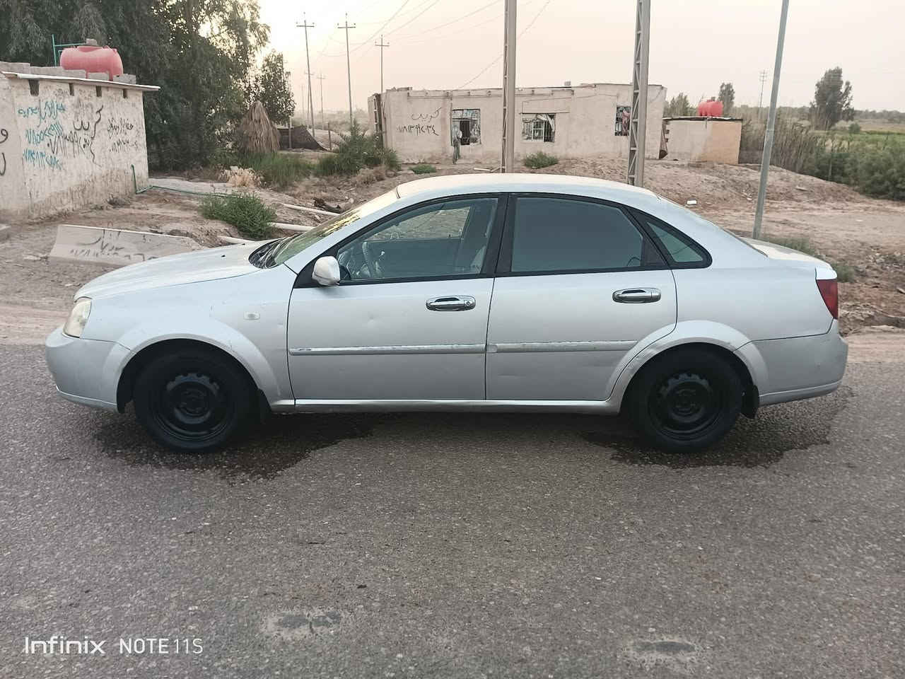 السلام عليك اوبتره مديل ٦ مكينه وكير وحداديه وكرهبايات تخم تاير تبريد كله جاهزه مكان السياره الدوانيه غماس *********** مراوس اراوس حسب القناعه وارد خليجي السياره مكفوله من الضربه

