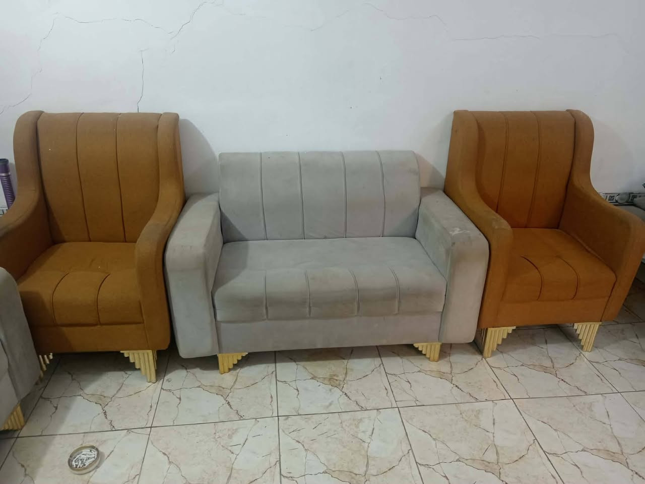 تخم ٥مقاعد ٢٦٠ مكانه الشطره


**إذا كنت صاحب هذا الإعلان وتريد حذفه لأي سبب، رجاءا أرسل رسالة إلى الدعم الفني**