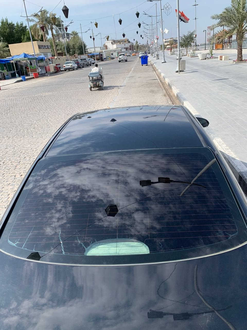 السلام عليكم الانترا مديل 2018 وارد امريكي بدون ايرباك رقم بصره مكينه جديده وكير مكفولات حادثها جاملق ايسر وبنيد وطرف باب السائق مصلح ويوجد تصليخ في اللغد بدون تبديل كما موضح في الصوره السعر 118 وبيها مجال 
للتواصل ***********
