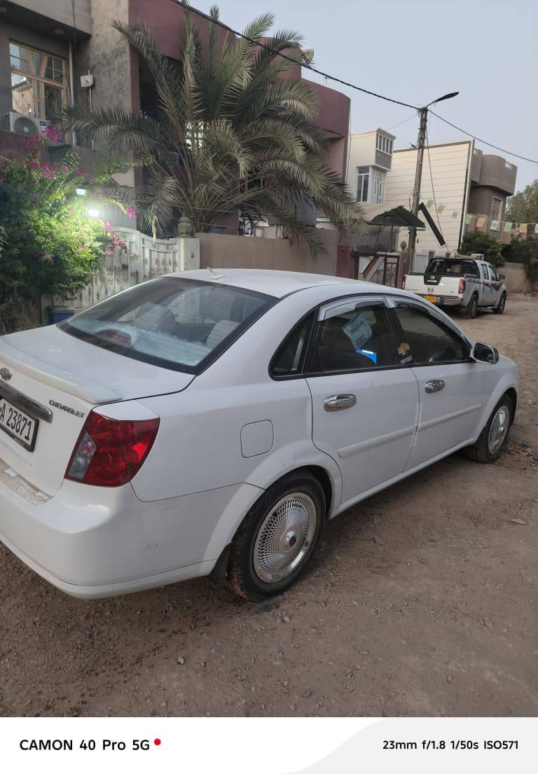 السلام عليكم
اوبترا ٢٠١١
مكينة ١٦٠٠
تبريد تدفئة 
ادامة كاملة قوايش جدد
بيها تبديل قطعتين جاملغ وبنيد
بدون دواخل 
مكاني بعقوبه
السعر ٧٤ وبيها مجال
‏‏‪***********‬‏
