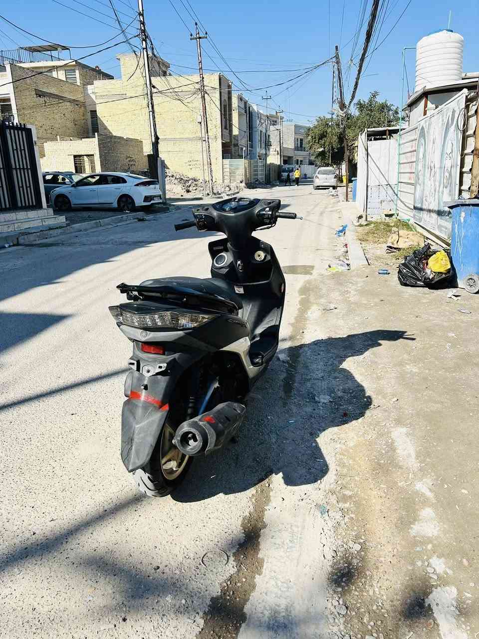 ام عليكم سكنس لد دراجه كفاله عامه صالها يومين نزلت منل رمبه دراجه الله شاهد احتاجيت فلوس وريد ابيعها دراجه (كفاله عامه )هذا رقمي ***********
