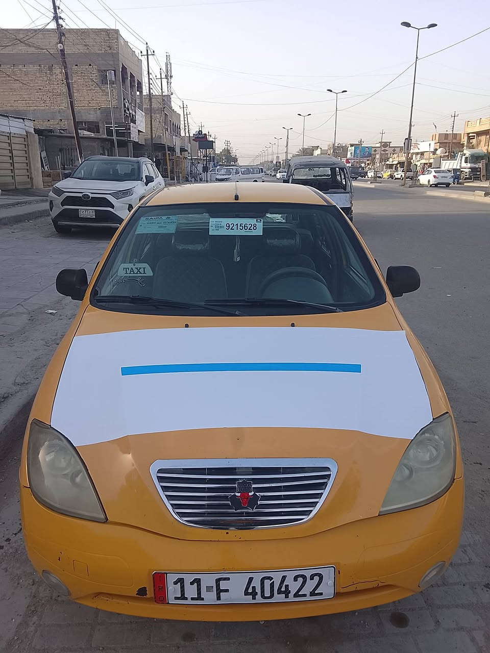 سلام عليكم ورحمه الله وبركاته طيبه البيع موديل 15 رقم بغداد إنكليزي مصفره هيهة  وغرامات مكينه كير شواصي مكفولات كهربائيات كلها شغاله دوشمه جديده عام مناقصه شي سياره بلاد سنتر لوك صدر جدد تخم تاير جديد للتبريد ثلج تدفهة شغاله سياره حلوه وخير من الله تجي وشوف بعينك هاي تفاصيل السياره فدوه لعيونك بس الشراي يتصل السعر 38 بل عافيه على ياخذهة الاتصال *********** للمكان بغداد المعالف تقاطع الربيعي
