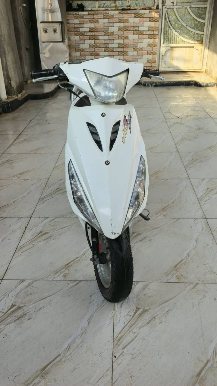 سلام عليكم
دراجه ماكس مضلع للبيع
كامله مكمله ما ناقصها شي
كلشي شغال بيه سلف كهربائيات اشاير
مكاني قرنه هور سعد هذه صاحب الدراجه يم الرقم ***********( اني مكلف بالنشر )
