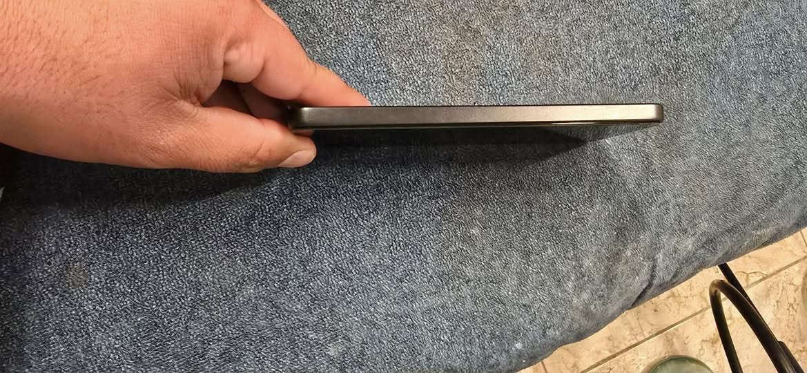 السلام عليكم بوكو اكس 7 برو ذاكره ٥١٢ مكفول من كلشي كامل ملحقات بيع او مراوس بs24  او 23
***********
