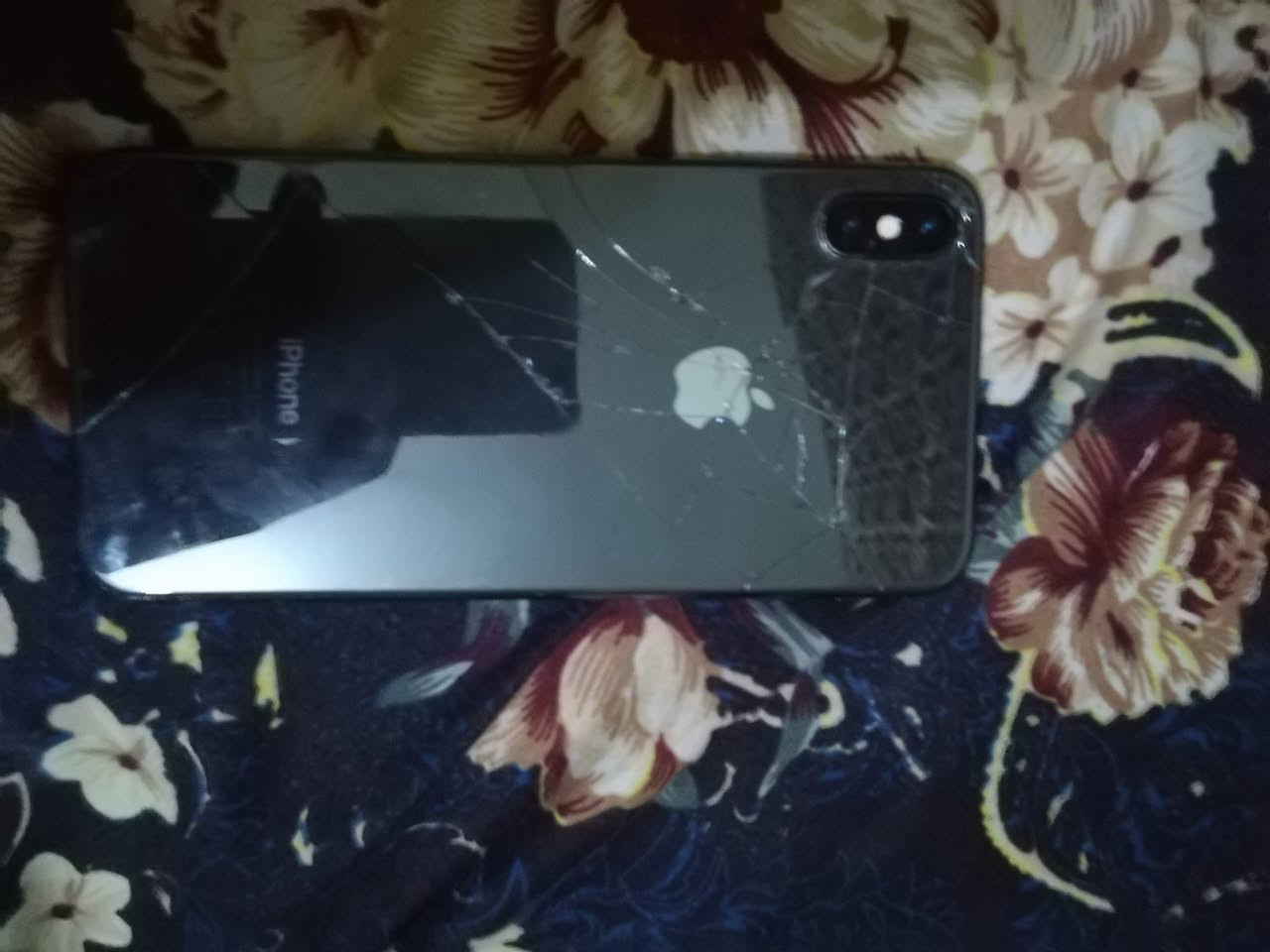 سلام عليكم اكس ماكس للبيع و المراوس ذاكره 64 ضهر مفطور بطاريه 100 وبس كلشي مابي


**إذا كنت صاحب هذا الإعلان وتريد حذفه لأي سبب، رجاءا أرسل رسالة إلى الدعم الفني**