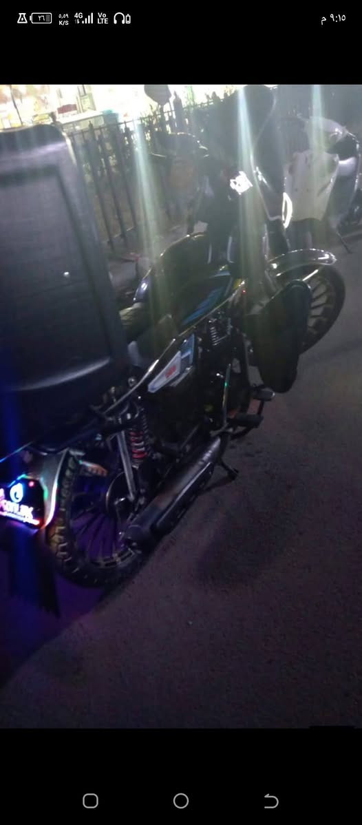 سلام عليكم دراجة  سونك للبيع مديل 2024 نازلة بل 2025   محرك 200ss دراجة اوراق كاملة مكفولة وحلوة السعر850الشراي بلخدمه مكاني بغداد حي النصر  اتصل وتدلل رقم ***********
