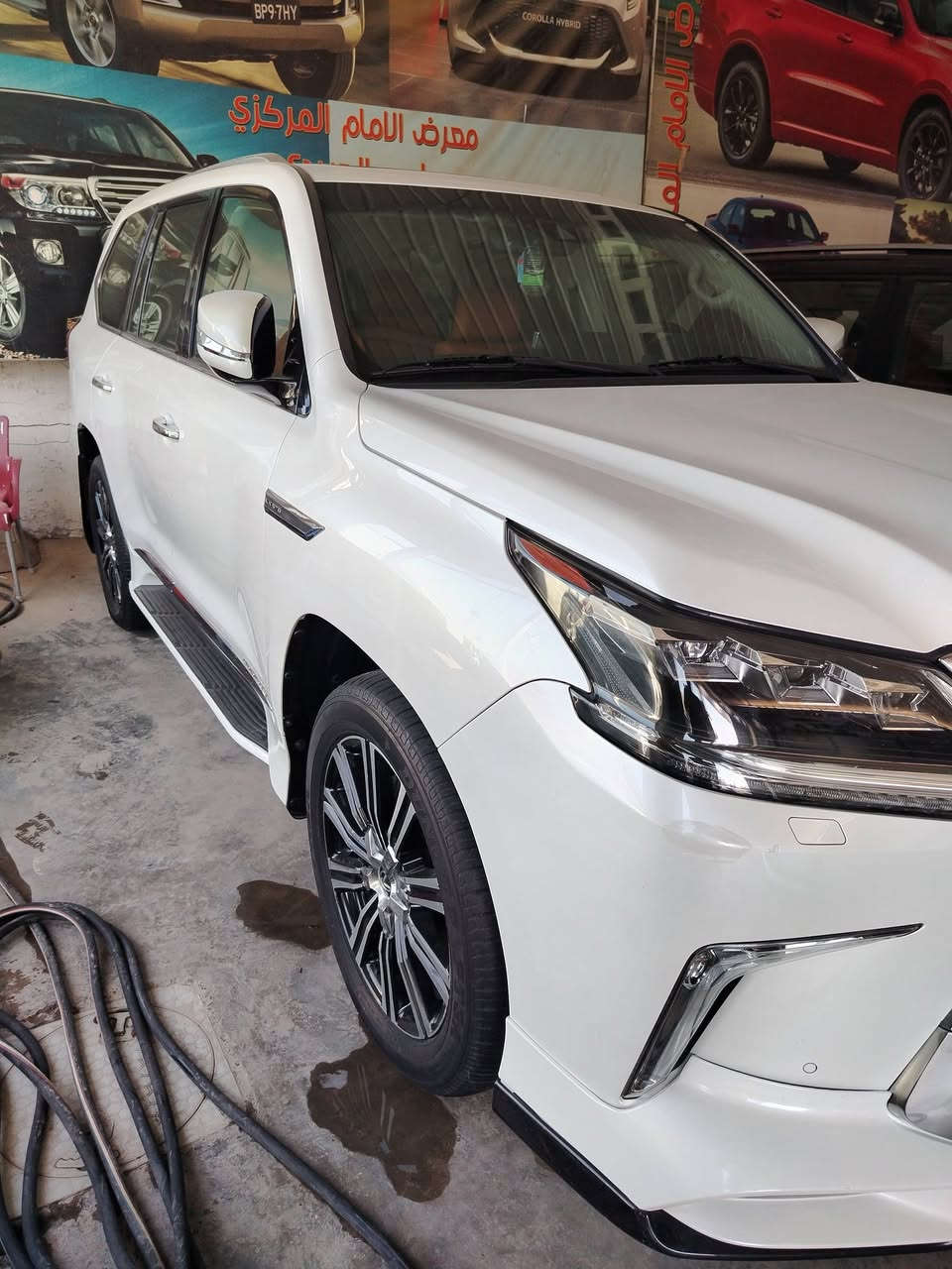 لكزز LX 700
موديل 2017
عداد المسافة : 100،000 كم
كفالة عامة من الضرر
السعر : 68،000 $
للاستفسار
*********** محمود
*********** احمد
