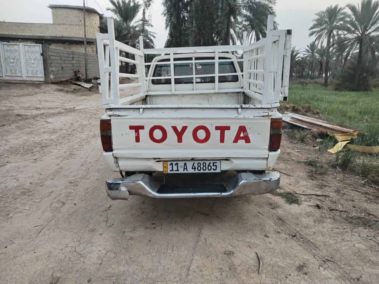 بيكم 85 رقم بغداد انكليزي كير.. 5نمر.. ومكينه.. 4 واي.. حاويه شديهن قبل شهر شاصي مكفول بدي دواخلها كله جديد جاهزة من كل شي  ***********
