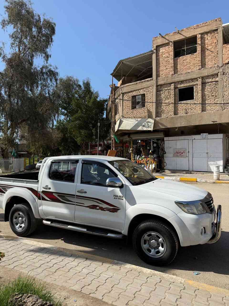 تيوتا هايلوكس 2012سياره جديدة محرك مامفتوح كير عادي تخم تاير حداديه جديده تبريد ثلج ❄️  تحويل مباشر رقم ربيل   للشراي استفسار اتصال 📞 الواقع احله من الصوره 

***********
