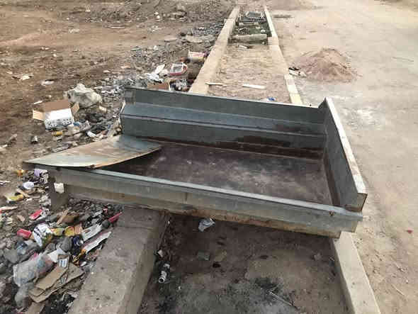 السلام عليكم 
غلاف بدي جمره تك للبيع نضيف
العنوان ميسان قضاء كميت 
الرقم ***********
