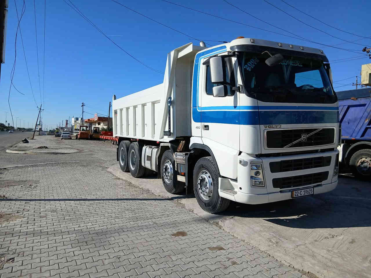 فولفو اف اج موديل2003 عقرب بلادي رقم اربيل سنويه لل2027 جاهزه للاستفسار ***********   ***********    ***********   ابو علي كركوك والشراي ايخابر على الرقم الموجود بالمنشور اني مكلف بالنشر فقط
