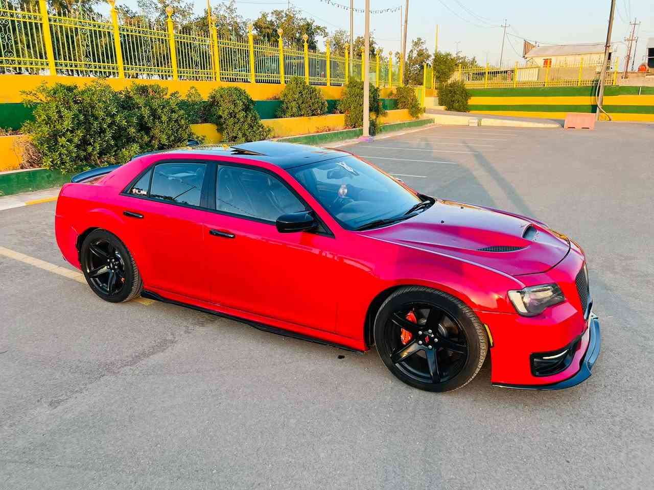 أوباما S فول 5700 Hemi مبدل محرك جديد رقم دهوك موديل2015 رقم وسنويه نافذه 23 وعليه غرامه 1800 $ تنقطع من حساب الشراء 
*لون مميز (ماروني شذره)
*سقف اسود بلادي 
*مقاعد جلد اسود  حضن
*مقاعد الاماميه كهربائيه 
*ويل حجم 20 رياضي
*كامره خلفيه 
*شاشه كبيره 
*شفتات ستيرن 
*تشغيل عن بعد
*بصمه
*سستم صوت +دمام خلفي 
*بنوراما 
*بچم عريض 

هواي مواصفات بعد 

٠٠٠٠٠٠٠٠٠٠٠٠٠ 
السياره عليها تزويد:
بنيد محدث ٣ فتحات 
دعاميه srt بچم عريض
دوس +لحايه جانبيه +اماميه 
دفيوزر خلفي +كفرات مري باتمان 
سبايدر خلفي +قماره 
كزوز سكات باك ٣ انج 
دبات كات باك 
هدرز srt
فچوچ برمبو 4 بستم كاملات 
ثلاجه srt
شوته afe 
درگه مال هلكات مضلته
بلكات ريستنك 
ولف حماوه ريستنك 
گت كامل srt
اكسل قفل سكات باك 3.09
ويل نجمه خسفه قويه 
شاشه كار بلي 
فلنجات srt
عربانه srt
دبلات srt
منضومه زنون ب 400$
زرع عين الشيطان  
كفرات مكينه
تايرات تو سايز
خلفي حجم 275-40-20
 امامي 245-45-20
…………
السياره مصروف عليه 

السعر 162 وبيه مجال بيع فقط 
 مكاني بابل المركز
***********
