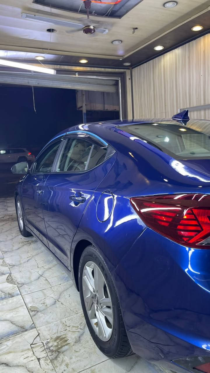 اسلام عليكم النترا 2020.     امريكي سياره حادثه جنطه ما واصله حوض سياره نص فول سياره بيه صبغ الجملغات ثنينهن الخلفيات السياره خير من الله ما نقصه شي سياره مال بيت بسمي رقم جديد تحويل ثاني يوم 
***********
