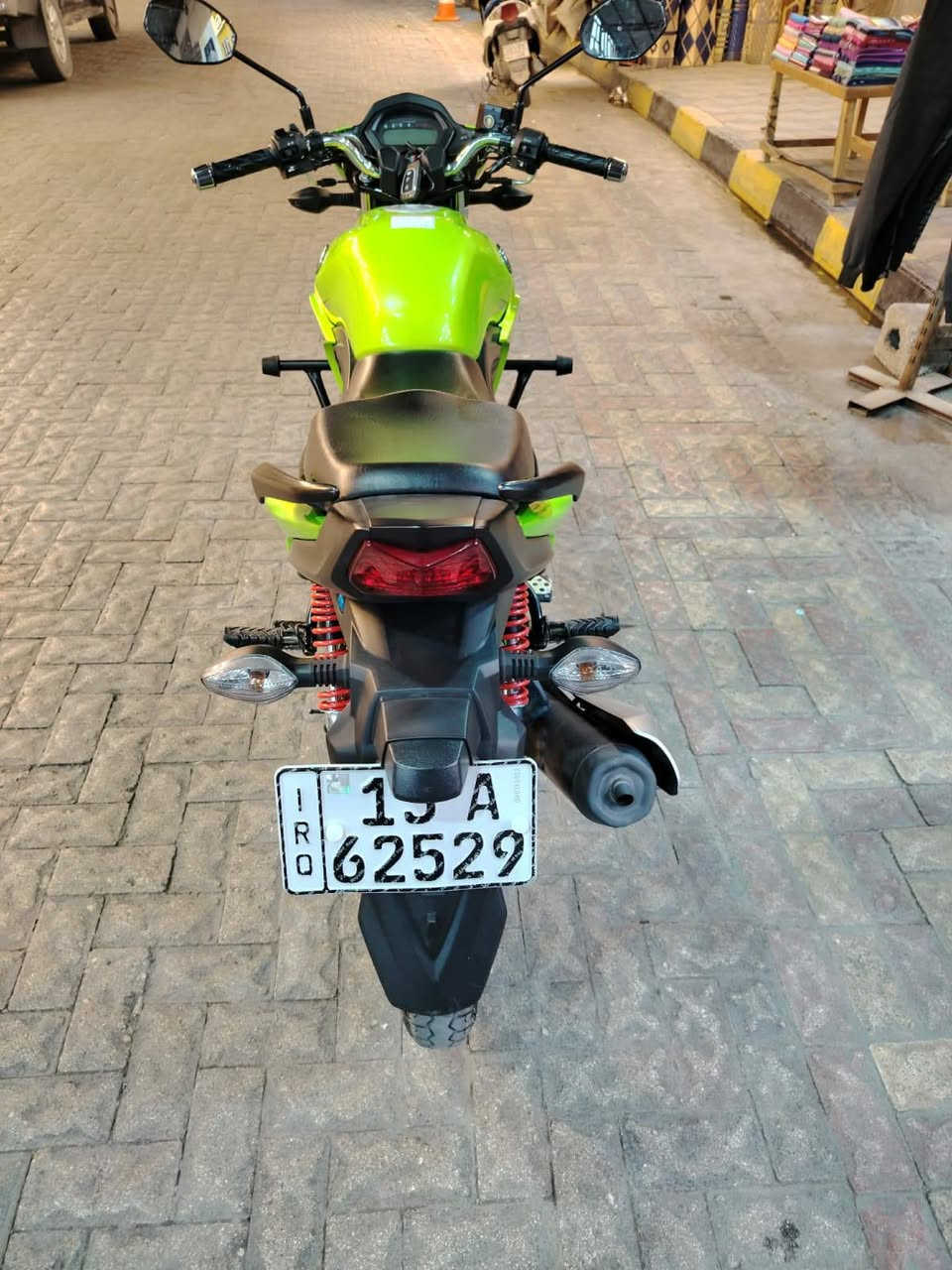 هاوجي موديل 23مسجل كامل رمادي تأميم سعره18ونص ماشي 4000بعده زيرو وهاي كدامكم


**إذا كنت صاحب هذا الإعلان وتريد حذفه لأي سبب، رجاءا أرسل رسالة إلى الدعم الفني**