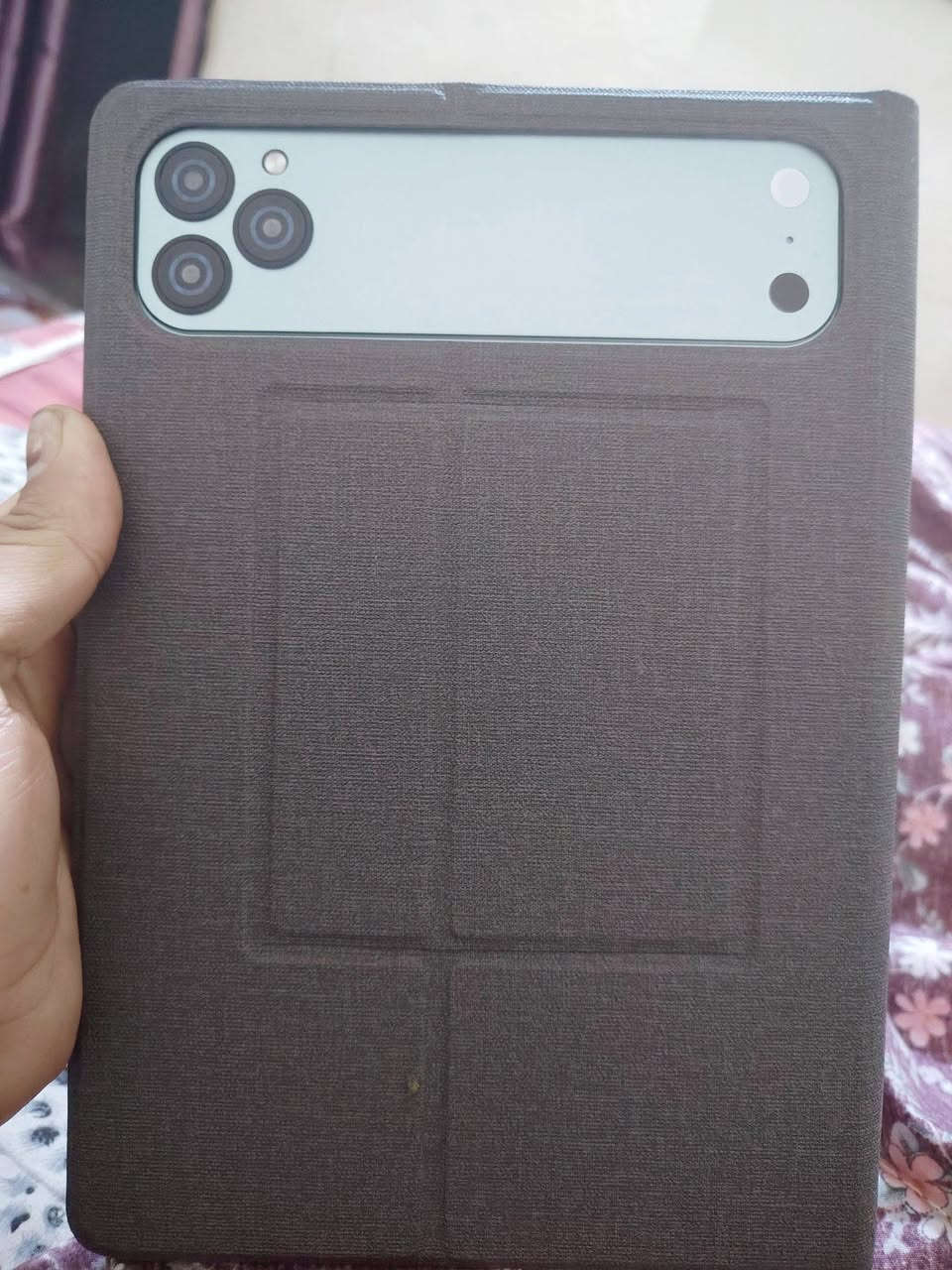 السلام عليكم 
تاب G 17 pro
شرط جديد مامستخدم
يحتوي على موس
وكيبورد واير ليس
وقلم كتابه
الذاكرة 1 تيرا بايت
الذاكرة العشوائيه 16 
دبل سيم كارت 
يدعم 🔋⚡ شحن تايب سي
البطارية🔋10000 ملي أمبير 
السعر 140 ألف
بغداد الحريه واتساب ***********
