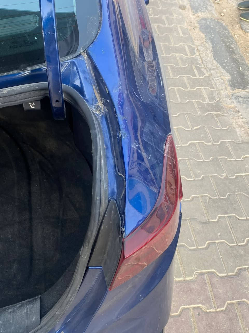 سلام عليكم كيا فورتي مديل 21 سياره كلش نضيفه مثل مموضح بل صور مكينه 2000 دوش سياره موصفاته عاديه تحديد مسار مثبت سرعه سياره كل نقص مابيه السعر 130 وبيها مجال تحويل مباشر ثاني يوم سياره عليه غرامه ٤٠٠ الف للاستفسار رقم *********** متواجد واتساب  صور الحادث بل منشور
