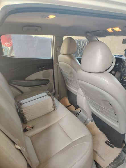 السلام عليكم سياره تيفولي للبيع  موديل 2021 سنويه ال 28.السعر 130 وبيها مجال ***********
