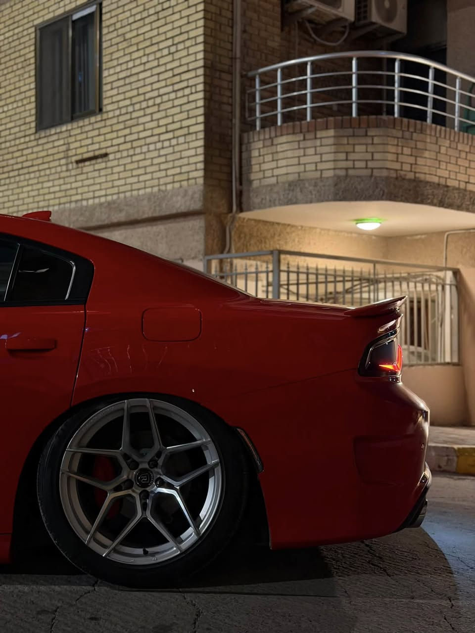 سلام عليكم للبيع :
Dodge charger RT🌶️
الفئة: RT super truck pack 
الموديل :2020
الموصفات:
1:شاشه جبيره كار بلي
2: حساسات خلفيه
3 :نظام truck pack
4: شفتات ستيرن
5: سستم 10 سماعات 
6: تحكم استيرن كامل 
7:اللايت زنون LED
8: ستيرن D
الاضافات على سياره:
1 : ولف حماوه ريسنك82
2: بنكه دبل مروحله
3: نوزلات ريسنك
4: بلكات ngk ريسنك
5: مسطره SRT
6: اكسل SRT قفل 
7: فيول بم ريسنك 
8: جكات S 3 كات باك تلفون
9:دوان بايي 3 انج
10: اكس بايب 
11: اويل كاج كان
12: اويل بريثر 
13:دركه D مال SRT
14: داخل فور جت 
15: شوته اخر صدار kn مغلفه
 16: تطعيم مكينه 🌶️
17: برمجه ايكل🦅
18: كزوز SRT
19 : هدرزSRT
20 : ويل روهان مع تخم تاير جديد
21: سياره بعد بيها هوايه إضافات ممذكوره 
 ضرر سياره: جاملغ وبنيد وباب (صبغ فقط لبنيد لباقي مبدل لون) بدون دواخل (بدون أيرباك) سياره حيل متعوب عليها ومصروف عليها هوايه ونضيفه جدااا  سياره متصرف عليها دينار
السعر :240 
الموقع : بغداد اليرموك
ملاحضه: رجاءً لي ميعرف قيمت سياره ول صرف لمصرف عليها لينتصل
الاستفسار: ***********
***********
