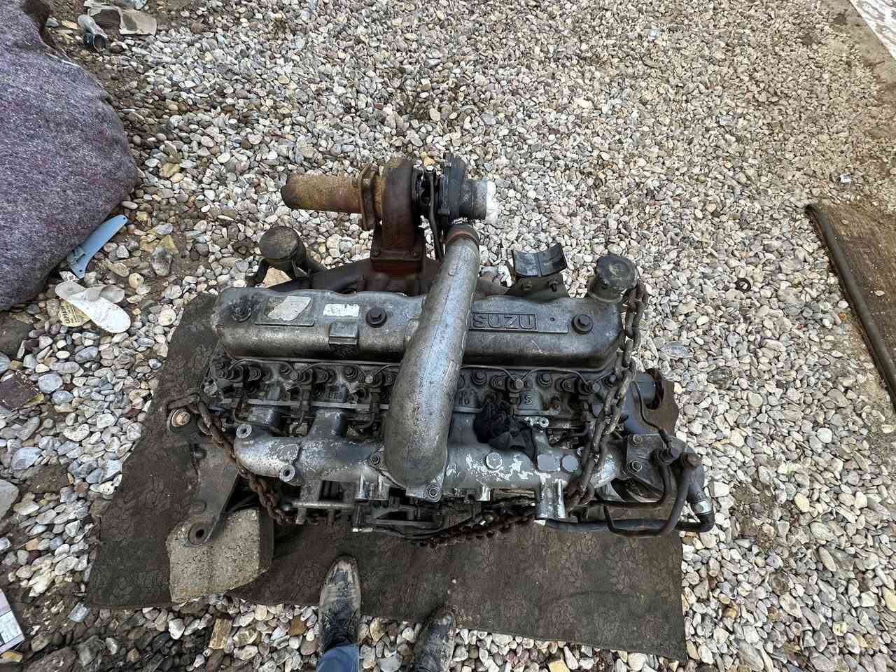 محرك ازوزه للبيع جاهز للشغل ***********
