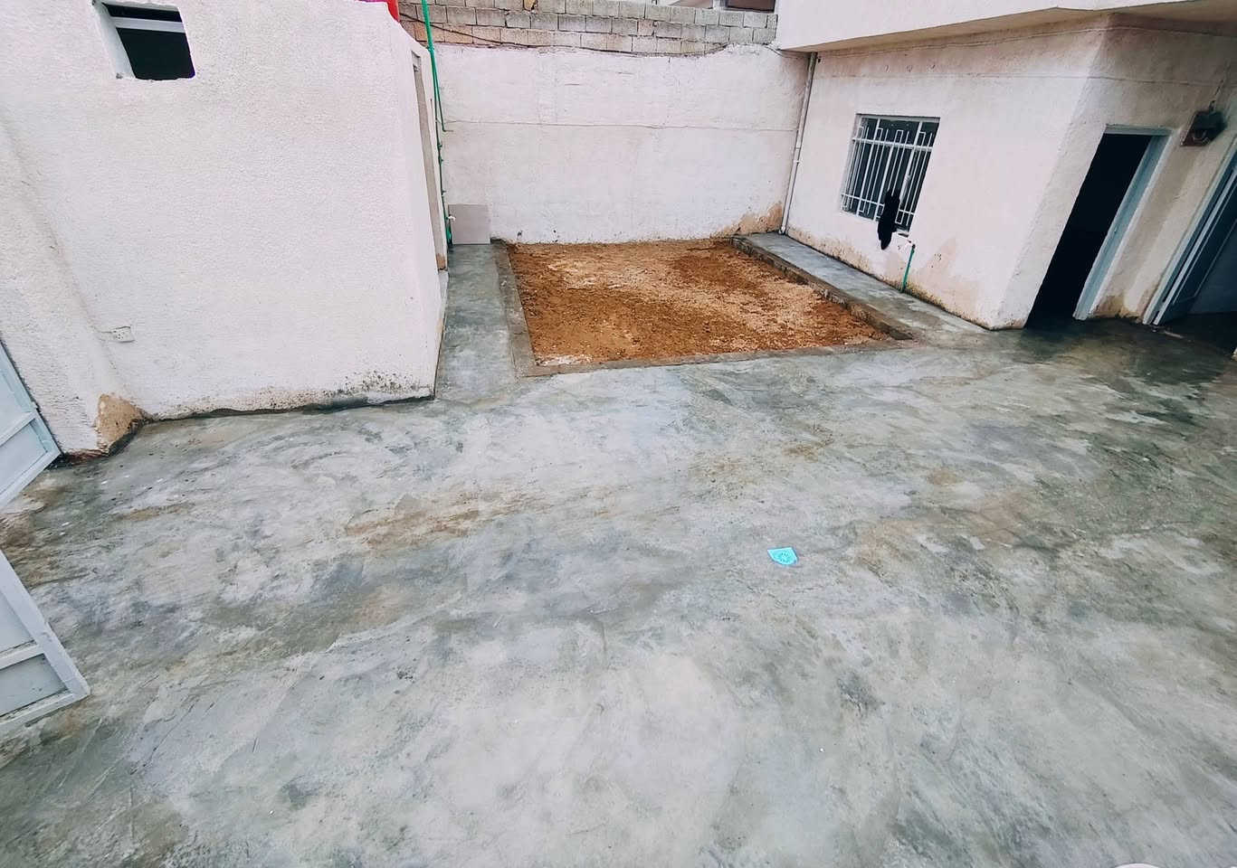 بيت للبيع مساحه 🗾200

غرفه نوم 2

واستقبال  🏠
ومطبخ🏠
صحيات🏠
وحوش وحديقه🏫

خانقين بانميل فرع صيدلية سيد مضمد🏠
سعر راسل او اتصل 
سعر مناسب 
________________________________
●العنوان المكتب☜خانقين بانميل
اذا عندك عقار تريد تعرضه للبيع او تريد تشتري عقار 
📬فقط ارسال المعلومات  على الواتساب او الاتصال على هواتف المكتب

***********(الواتساب)☎️
