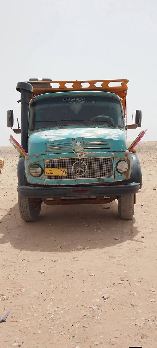 موديل 81
مكفوله شاصي ومحرك كير اكسن 
سعر٢٥مليون وبيه مجال 
للاتصال علئ رقم‪ ‏‪***********
