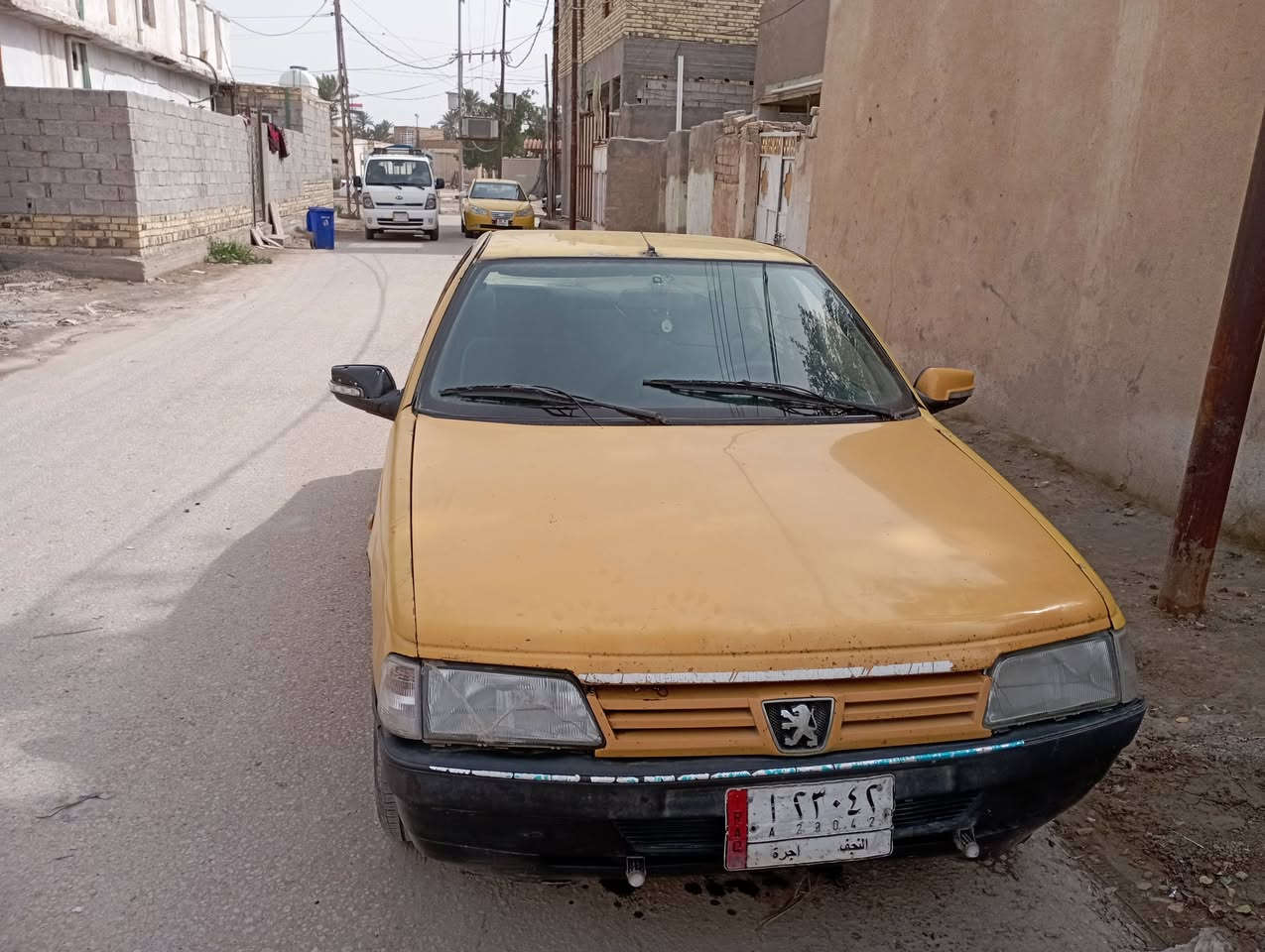 سلام عليكم
بيجو روى موديل 2009 رقم نجف راعيها بالنجف بشارع المعمل بس ما واصله ابد 
كير بيه خيط تبخير كير جديد اكسن مال كارينه ياباني دواخل مدوشمه ارضيه وتنته كشنات مال راس الثور كهربائيات كلها شغاله سياره جاي التحق بيهه لبغداد وشوف الفيديو وين تمشي 
سنويه موجوده بس صاقطه ب19 
السعر 10
رجاءا أقره المنشور عدل وخابرني لاتكلي شبيهه ما بيهه شرحت كلشي واني خادم مكان السيارة ديوانيه سدير
*********** واتساب
