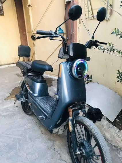 ماطور شحن للبيع
السعر ٢٢٥


**إذا كنت صاحب هذا الإعلان وتريد حذفه لأي سبب، رجاءا أرسل رسالة إلى الدعم الفني**