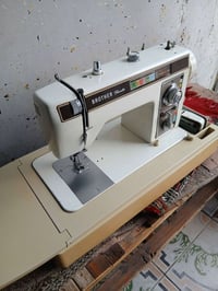 ماكنة خياطة • براذر • ١٢ نقشة